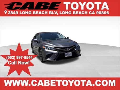 2020 Toyota Camry SE