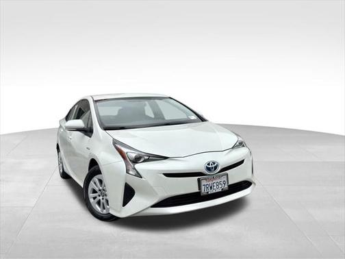 2016 Toyota Prius Two