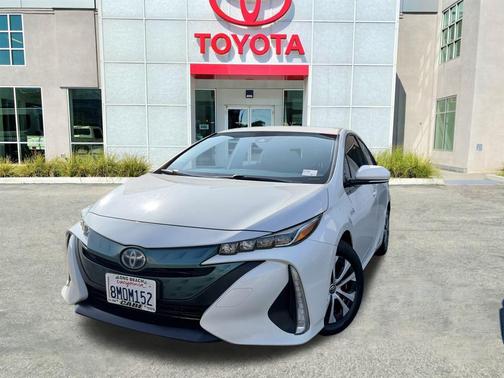 2020 Toyota Prius Prime LE