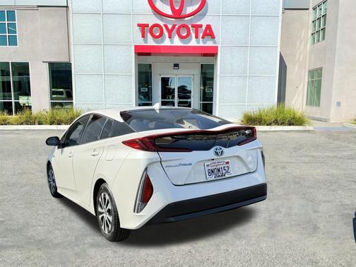 2020 Toyota Prius Prime LE