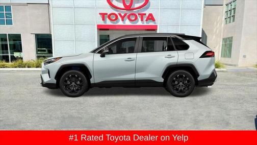 2025 Toyota RAV4 Hybrid SE