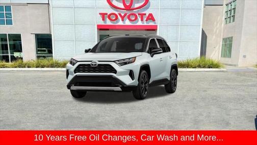 2025 Toyota RAV4 Hybrid SE