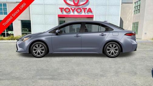 2025 Toyota Corolla Hybrid LE