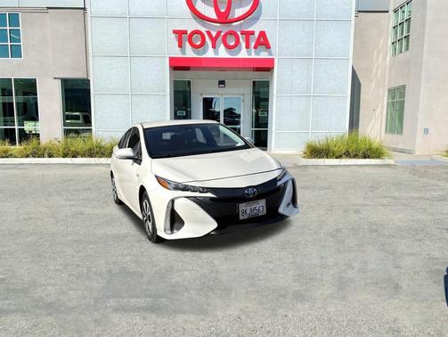 2019 Toyota Prius Prime Plus