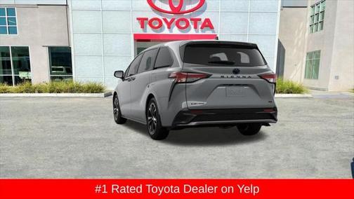 2025 Toyota Sienna XSE 7 Passenger