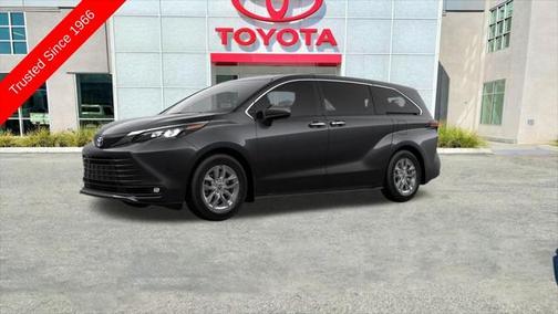 2025 Toyota Sienna XLE 7 Passenger