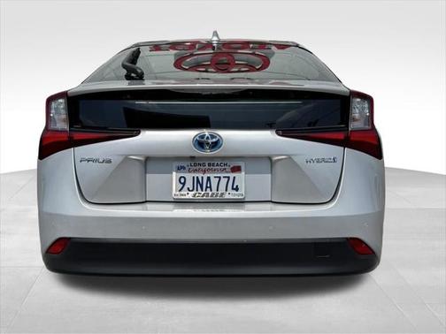 2021 Toyota Prius LE