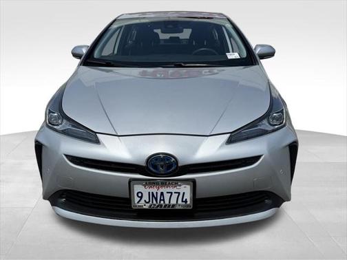 2021 Toyota Prius LE