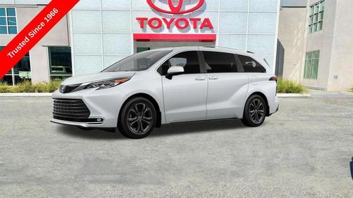 2026 Toyota Sienna Platinum