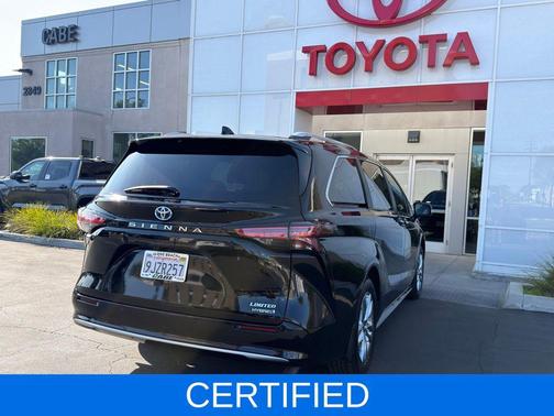 2024 Toyota Sienna Limited