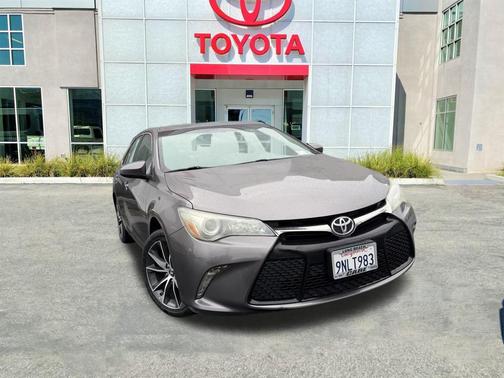 2015 Toyota Camry XLE