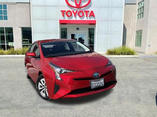 2017 Toyota Prius Three