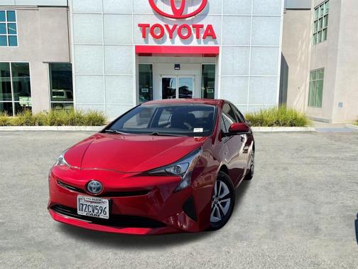 2017 Toyota Prius Three