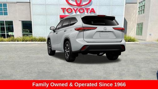 2026 Toyota Highlander XLE