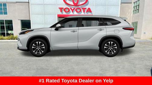 2026 Toyota Highlander XLE