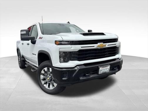 2024 Chevrolet Silverado 2500 Custom