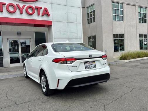 2023 Toyota Corolla Hybrid LE