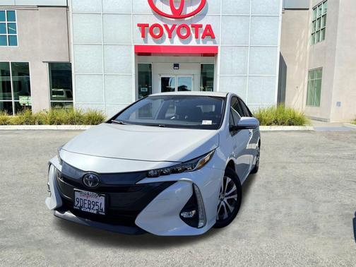 2022 Toyota Prius Prime Limited