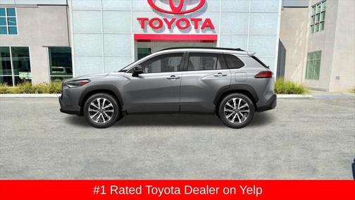 2025 Toyota Corolla Cross XLE