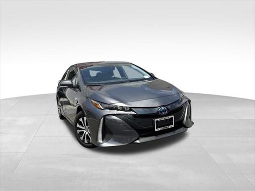 2022 Toyota Prius Prime LE