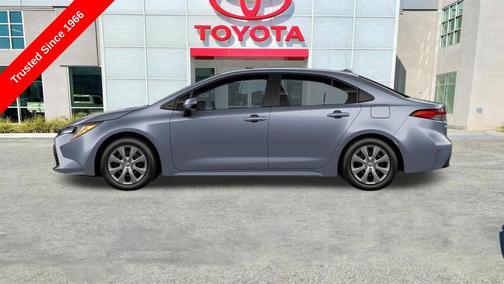 01k3 2026 Toyota Corolla LE
