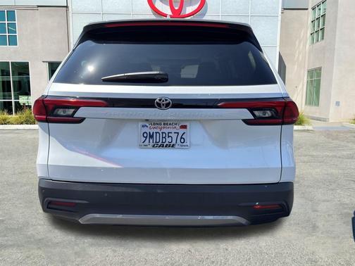 2024 Toyota Grand Highlander Platinum