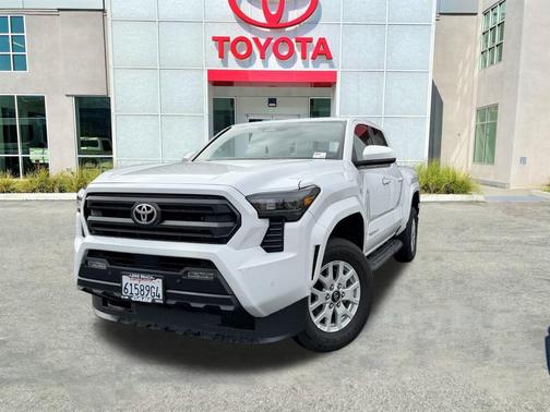 2024 Toyota Tacoma SR5