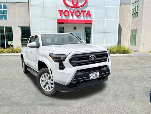 2024 Toyota Tacoma SR5