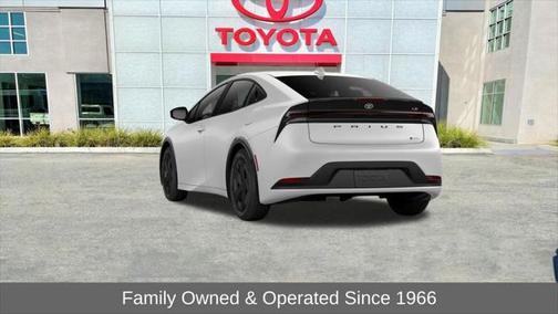 2025 Toyota Prius LE