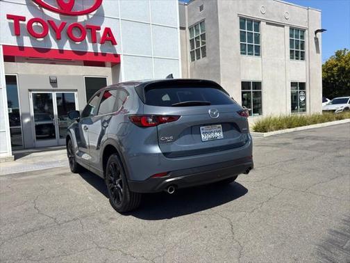 2025 Mazda CX-5 Carbon Edition