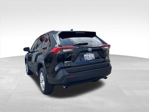 2019 Toyota RAV4 Hybrid LE
