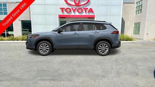 2025 Toyota Corolla Cross LE