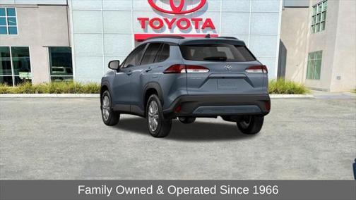 2025 Toyota Corolla Cross LE