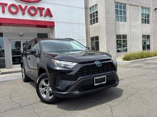 2024 Toyota RAV4 Hybrid LE