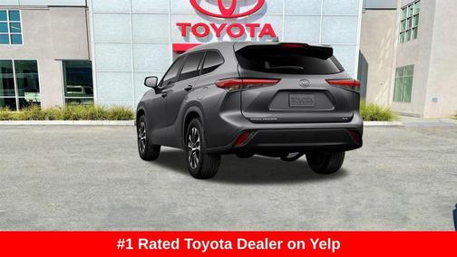 2025 Toyota Highlander XLE