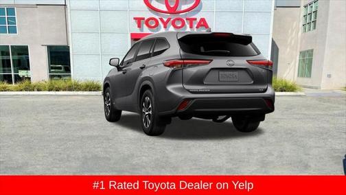2025 Toyota Highlander Hybrid XLE
