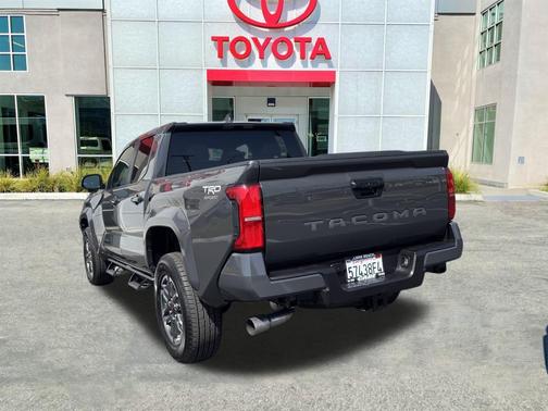 2025 Toyota Tacoma TRD Sport
