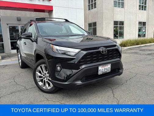 2023 Toyota RAV4 XLE Premium