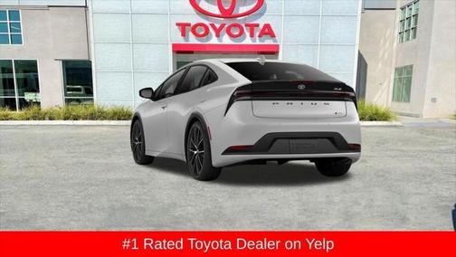 2025 Toyota Prius XLE
