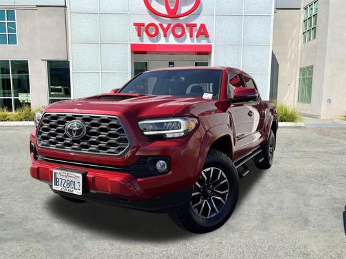 2022 Toyota Tacoma TRD Sport