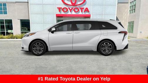 2025 Toyota Sienna Platinum 7 Passenger