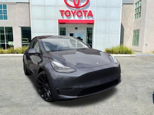 2023 Tesla Model Y Performance Dual Motor All-Wheel Drive