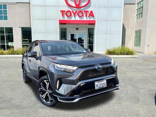 2024 Toyota RAV4 Prime XSE