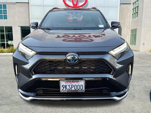 2024 Toyota RAV4 Prime XSE
