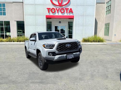 2020 Toyota Tacoma TRD Sport