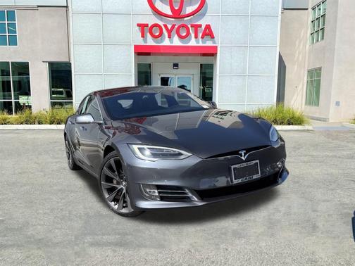 2018 Tesla Model S 75D