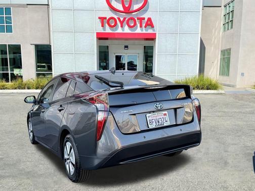 2018 Toyota Prius Two