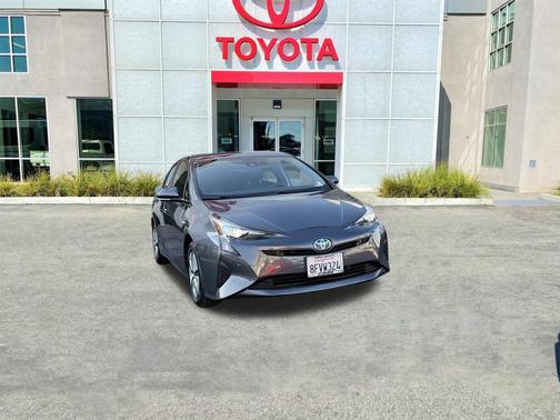 2018 Toyota Prius Two