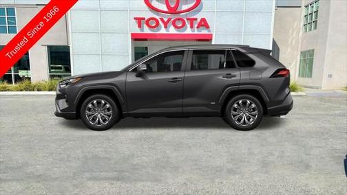 2025 Toyota RAV4 Hybrid XLE Premium