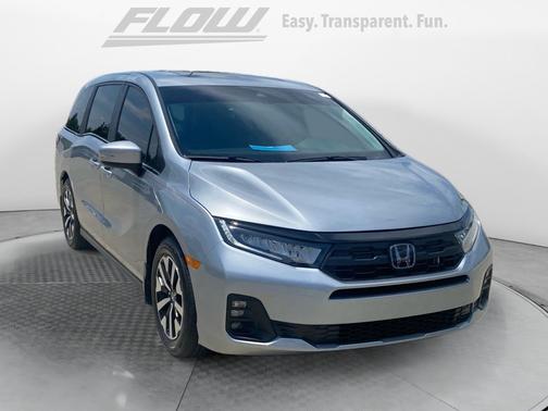 Solar Silver Metallic 2026 Honda Odyssey